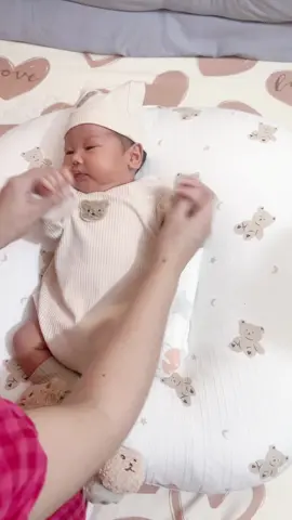 Múa 20-10 tặng Mẹ đây ạ😘😂 chúc các Cô, các Bà, chị em có ngày lễ thật là hạnh phúc ạ❤️ #rongvang2024 #thânsinhphụmẫu 