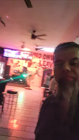 early game of pool. undefeated bitches !!!!#truckerlife 