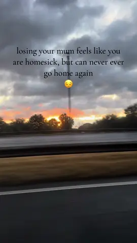 A whole 2 years with that homesick feeling today 💔😔  Even 2 years later i still find myself calling “ami” ALL the time - no matter how old you are you always need your mum 😭 there will forever be a missing piece within me 😭💔 #ami #grief #pakistani #losingamother #mum #amma #britishpakistani #fyp #foryoupage 