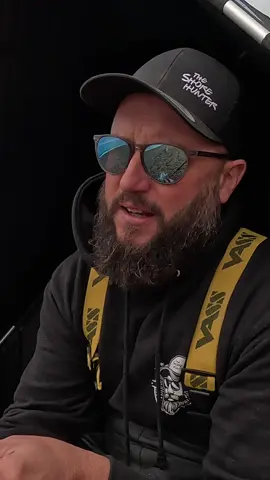 October fishing at its finest on the mighty Chesil Beach. #theshorehunter #fishingvlog #ukbeachfishing #chesil #surfcasting #breamfishing #codfishing #fishing #cod #fishingtiktoks #fyp 