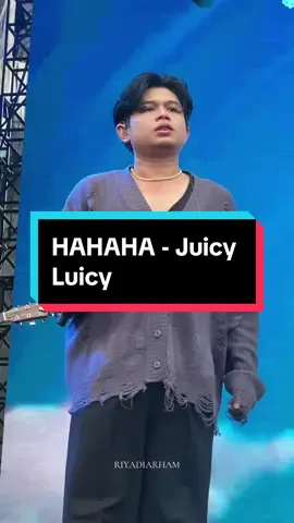 Para second choice ayo kita ketawa bareng bareng 😭 @Juicy Luicy @Uan kaisar #hahaha #juicyluicy #uankaisar #konser #konsermusik #fyp #foryoupage #foryourpage #xyzbca #fancam #riyadiarham #laguindonesia #lagugalau 