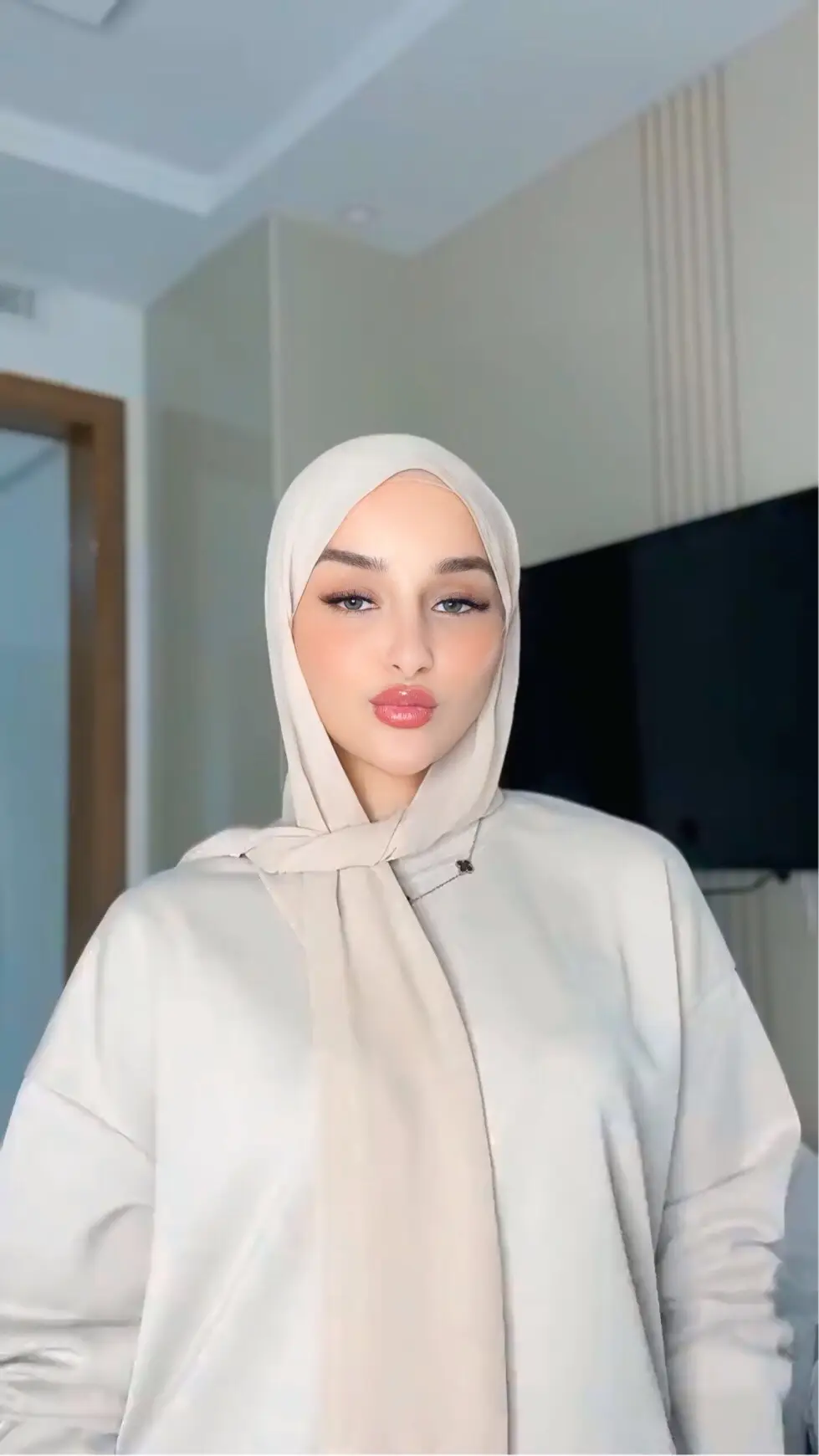 صور من هذا الفيديو @الزعيمة👑#ضحى #ضحى_التونسيه #ضحى_العربي #ضحى_زعيمة_تيكتوك #ضحى_العربي #صور #تصميمي #تصميم_فيديوهات🎶🎤🎬 @Douha laribii 👑👑