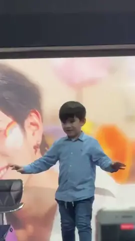 nong Luka and FotFot so cute🤍🌷@Fourth @พี่ลูกแก้วแม่ลูก้า #fourthnattawat #lukakornrich #โฟร์ทณัฐวรรธน์ #geminifourth #เจมีไนน์โฟร์ท #โฟร์ท20ปีเป็นพี่แล้วครับ #gmmtv #tminnzz #shokijena💚❤️ #fyp #fypシ #viral 