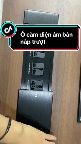 Hộp điện âm bàn 4 ổ cắm #ổcắmđiệnvănphòng #nộithấtvănphòng 
