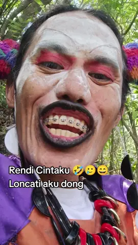 Rendi Cintaku🤣#funnycomedian #Entertaiment #videoreels #viraltiktok #comedikocak #gadisdesa #kontenrequeasansebutnama #namecalling 
