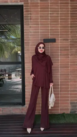 Fav colour for today ! 🤎🍂 #fyp #fypage #xyzbca #onesetkaos #onesetpremium #setelanpremium #setelankaos #setelancelana #oneseyhijab #setelanhijab #megaset #onesetrayonspandex #onesetcutbray #onesetmurah 