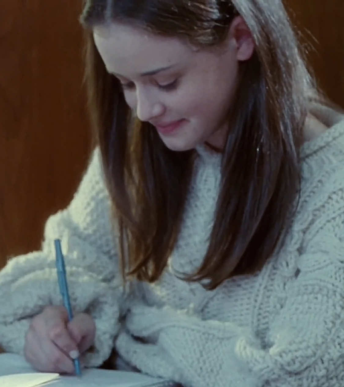 rory studying! 📚🍁  #fyp #foryou #xyzbca #fypage   #trending  #viral #makethisviral #edit #blowthisup  #foryoupage #gilmoregirls #gilmoregirlstiktok #gilmoregirlsedits #gilmoregirlsedit #rorygilmore #gilmoreedit #chiltonrory #rorygilmoreedit #studytiktok #rorygilmoreaesthetic#studyinglikerory #StudyTips#downtowngirl #downtowngirlaesthetic #academicvalidation  #gilmoregirlsedits #rorygilmoreedits #studytok #rorygilmorestudying #alexisbedel #alexisbledeledit #BookTok 