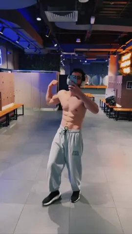 #deadlift #workout #streetworkout #musculeup #sports #gym #gymnation #gymnationme #wellfit #warehousegym #motivation #pain #nevergiveup 