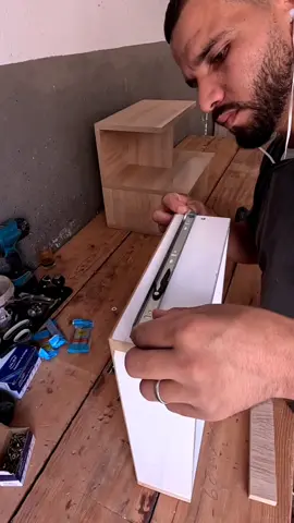 خزانة جانبية لسرير غرفة النوم #mdf #trendingshorts #DIY #woodworking #wood #carpentry #woodwork #woodtools #Home #woodworkingtools 