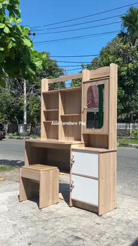 950rb. Meja belajar 120x45x160cm. Pakai cermin dan pakai kursi. Cantik.  Promo : Belanja Rp3jt, dapatkan gratis 1pc kursi baso plastik olymplast. Atau Belanja Rp5jt, dapatkan cash back Rp50rb (u/ pembeli dlm kota Pdg), cash back 100rb (u/ pembeli di luar kota Pdg). Belanja 10jt, dapatkan cash back 300rb (u/pembeli dalam kota Pdg dan luar kota Pdg). Silakan dipilih hadiahnya.  Berlaku untuk transaksi mulai tgl 21.09.2024 sampai dengan 31.12.2024. Hp/Wa 085274441128.  Harga promo. Harga hemat. Harga termurah. Kualitas prima.  Toko Azia Furniture. Jl Hos Cokroaminoto 73, Kel Berok Nipah, Kec Pdg Barat, Kota Padang. Daerah Simpang 6, Pondok. Kalau dari Pondok ke arah Pantai, 150mtr sebelah kiri setelah simpang Enam. 400mtr sebelum Pantai Padang (mesjid putih/mesjid Al Hakim).  Toko buka setiap hari jam 8.30-17.30. Minggu/merah tetap buka.  Semua produk yang kami jual produk baru. Kepuasan Anda prioritas kami. Apabila ingin melihat produk yg lbh lengkap, silakan langsung dtg ke toko kami.  Pengiriman ke luar kota via Expedisi/mobil rental. Silakan diorder. Tq.   #furniturepadang #tokofurniturepadang  #perabotpadang  #tokoperabotpadang  #mebelpadang #mejabelajarazia #mejabelajarpadang  #tokomebelpadang #jualbelipadan #furniturepadangmurah  #furnituremurahpadang  #perabotdharmasraya  #perabotbukittinggi #padanginfo #perabotsawahlunto #perabotsijunjung #perabotpayakumbuh  #perabotlubukbasung  #perabotpadangmurah #perabotmurahpadang #padanghits  #olxpadang  #padangwedding  #interiorpadang #padangkota #padanginfo  #perabotpariaman  #perabotpasaman  #perabotsolok #perabotpainan  #perabotalahanpanjang