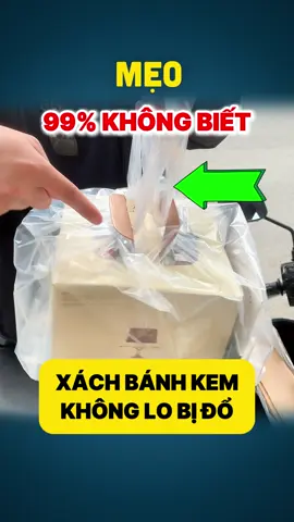 #mẹovặt 604 | Mẹo bỏ túi hộp bánh kem treo xe máy, ship không lo bị đổ | How to pack a cake box without spilling it #shipbanhkem #banhsinhnhat #hopbanhkem #PhuNuToiYeu - [ ] #tips #DIY #lifehacks #meovat #meohay #meovatcuocsong #huongdan #cachlam #meo