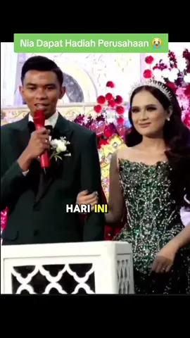 Tiba-tiba dapat Hadiah Perusahaan, menyala Agung 😭😭 Resepsi Nia Lida dan Andi Agung Nia Dapat Hadiah  Perusahaan @NIA ROSE. @Andi Agung Fza  #harilida2020 #faulgayo #driqhballida #raralida #ranizamala  #selfiyamma  #mellylee #auliada4  #ridwanlida #gunawanlida2020 #hariputralida #fyp #lyodra #malumalutapinyaman #sidrap #bugis @NIA ROSE. #nikah #indosiar #ligadangdutindonesia 