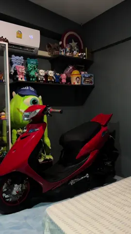 ห้องนอนผู้ชายอย่างเรา รถป๊อปทั้งใจ 🎏🛵💨