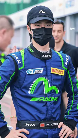 อัลฟ่าไม่ได้หรอก อินิกม่าเท่านั้น😎 #ใครดึงหมวกได้หล่อขนาดนี้บ้าง #หวังอี้ป๋อ #wangyibo  #yibo85 #เทรนด์วันนี้ 