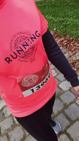 - Course des princesses ❤️  8 KM - 59'45 💪 #Running #8km #ChateauDeVersailles #Paris #2024 #challenge #defi 