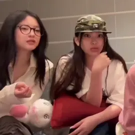 🥹 #hanni #hyein #newjeans 