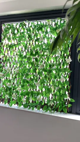 Super beautiful privacy fence,can be used at home and outdoors.#fence #privacyfence #greenwall #tiktokshop #outsidedecor 