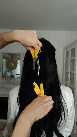 More scissors faster haircut right? #asmr #femaleasmr #scissors #asmrroleplay #hair #haircut #hairdresser 