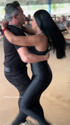 @Lindinha do piseiro @Biscoito 100 dó #tiktokbrasil #reidoforro #remelexo 