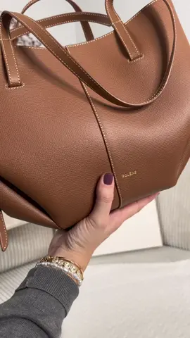 Hey you Beauty 🤎 @polene_paris Cyme Mini in Camel is a must. ✨ #poleneparis #polene #polenecyme #polenecymemini #polenereview #unboxing #fyp #handbag 