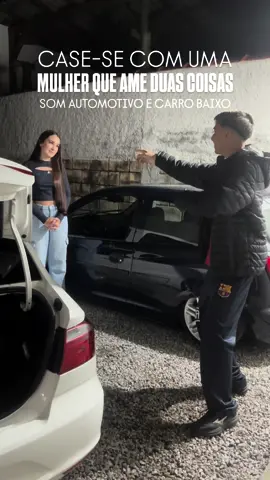 5 anos com essa preciosa acompanhando as minhas loucuras 😂🥰❤️ . . . . . #casal #carrobaixo #somautomotivo #floripa