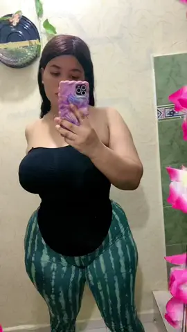 #paratii Instagram meli_dr9🤤