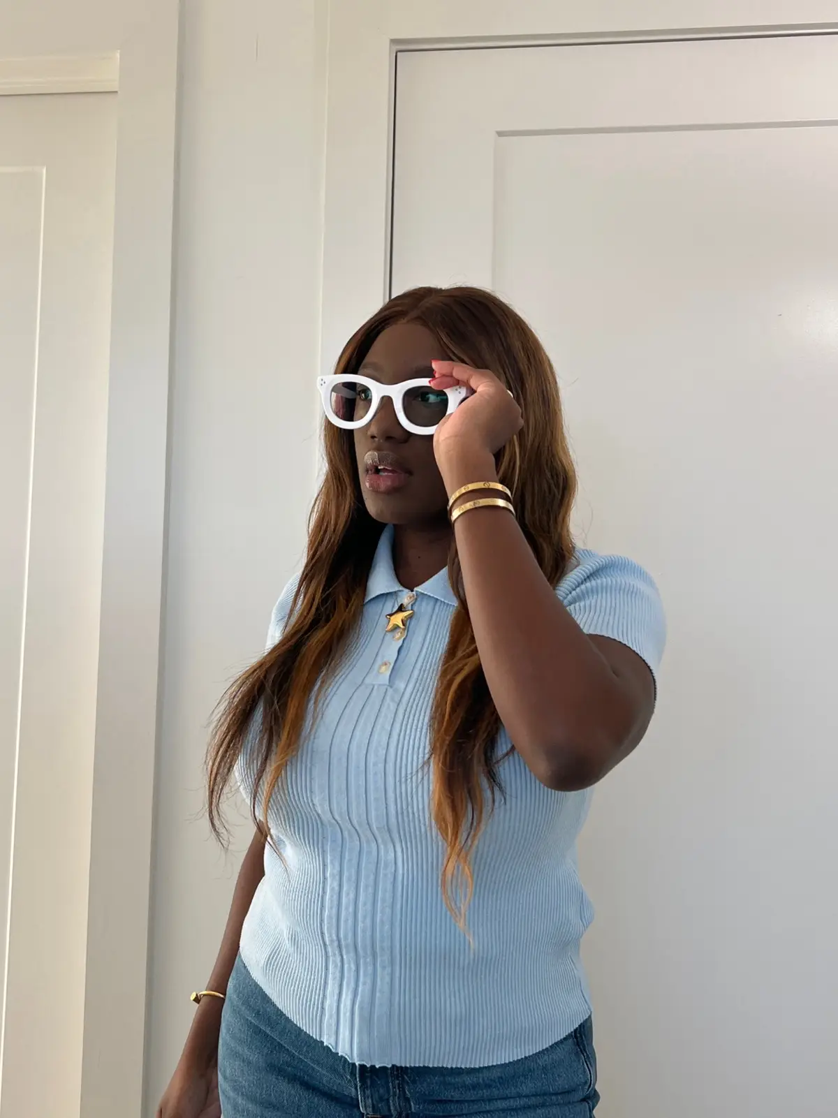 I’ve been wearing prescription glasses since I was 13, and they’re such an integral part of my daily life! Now that I work on my computer for 8+ hours a day, having strong, stylish, blue light blocking glasses is important to ensure I don’t strain my eyes while I work 💻  Thank you @fytoo_eyeglasses for sending me these amaaazing prescription glasses & sunglasses, I can’t pick a favorite!😍 Get 15% off your Fytoo order by using Tariro15 at checkout❤️ • • • • • • • • • #style #fashion #glasses #eyeglasses #prescriptionglasses #fytoo #vision #eyewear #shopping #fashionblogger #fashionstylist #stylist #tryon #haul #stylehaul #styleinspo #glassesgirl #glassesfashion