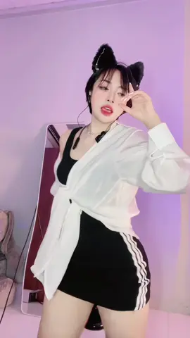 Mạnh mẽ-yếu đuối? #meiz (dc: pls tag)