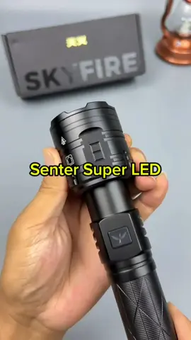 Senter P50 LED Super Terang 300 Lumens Lampu Cas Flashlight Zoom Swat Police Rechargeable Baterai #senter #senterled #sentermurah 