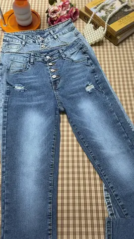 #spotlight #dealdrops #tiktokmademebuyit #tiktok #TikTokShop #dealfordays #beauty #OOTD #bigsavingdays #womenfashion #falldealsforyou #BlackFridaySale #trousers #jeans 