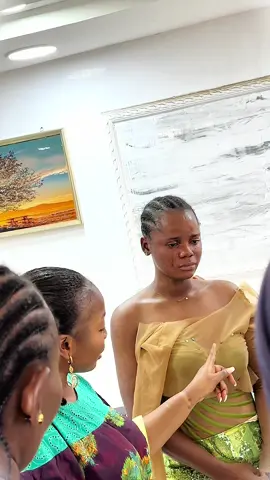 Dear fashion students Little things matters 💯 Fola made a very clean and unique corset base and i was inlove with the style lines but she wanted to join yoke net because she didn't have enough net at the moment, thinking she will use bead to cover the error.... she bursted into tears the moment I told her she can't drape a yoke that have cut in between that she should go and buy another net for that part  To think a Good Samaritan gave her net immediately  And the outcome was mind blowing  As a fashion a Fashion Tutor, saying no at times might be difficult but we just have to say it because we want the best for our students, it's not wickedness but training I love you my darling Ashimolowo  Am glad you appreciate the correction in the end 💃🔥 Watch to the end to see the masterpiece she created 🥰🔥 Fashion students are going through a lot behind the scenes, please always show them love and patronize them when we post their work  Share your experience as a fashion students or tutor, will be waiting in the comments section