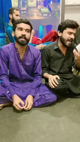 Laalan mara maan na tori dhmal murshad lal 🥺🙏🏻😭#foryou #foryoupage #unfrezzmyaccount #account #🥺💔 #husnainshehroz4 #murshadlalqalandar🚩🚩 @✨husnain shehroz✨ @Shahid Hussain 72 @✍️شاعر اہلبیت یاور علی ماتمی✍️ @🦋À-S-À♠️ @꧁❤️Honey Brothers❤️꧂ 