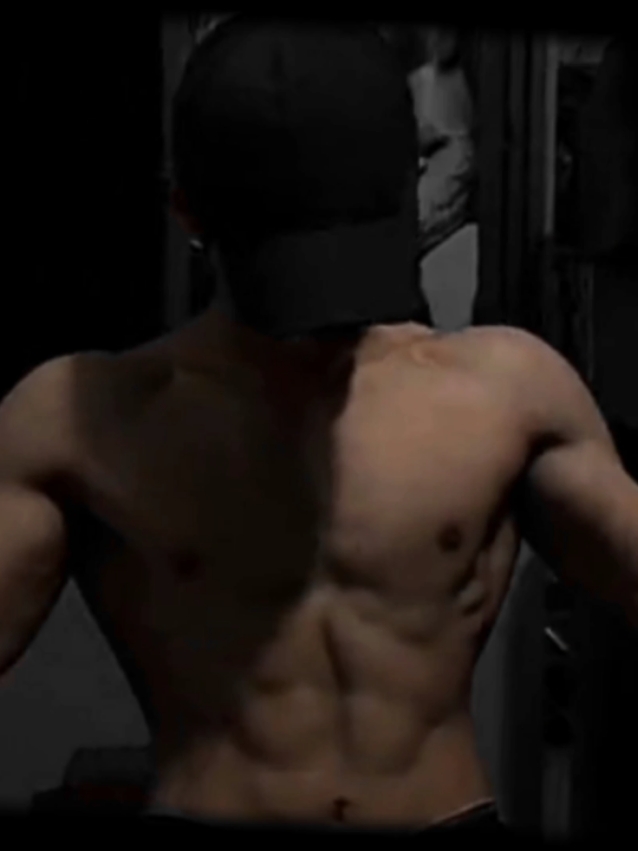 Try This All Gym Lover #CapCut #natural #foryoupageofficiall #fyppppppppppppppppppppppp #justnewtrendingvideo #bodybuilding #gymlover #gymmotivation #physique #trendingtemplate #trending 