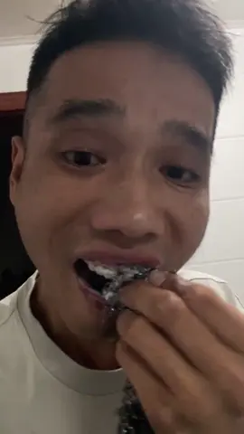 Cách đánh trắng răng bằng cọ nồi anh em ạ ##xuhuong #thamsuoithainguyen #thangthamdinh #suoithainguyen #party #tamsuoi 