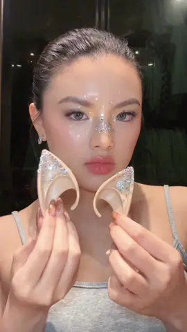 no tricks just treats here 🧝🏻‍♀️🪽 @misslens_official  - #misslens #sisselens #คอนแทคเลนส์เกาหลี #MGKOC #halloween #halloweenmakeup #fairymakeup #elfmakeup 