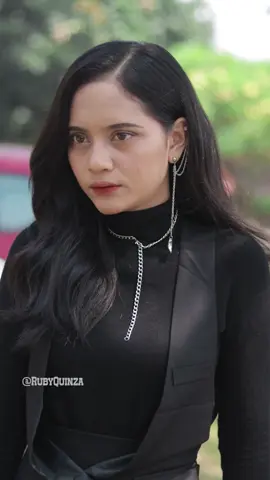 Sihir tukar jiwa turun-temurun? #SerialTikTok #TikTokTainment #TikTokSeries #TikTokSeriesFuture #drama #rubyquinza #suneedaycreative #dramatiktok #viraltiktok #keluarga #anak #nikah #sihir #tubuh 