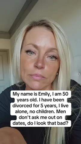 American single woman #livingalone #divorcedwomen #lonelywoman 