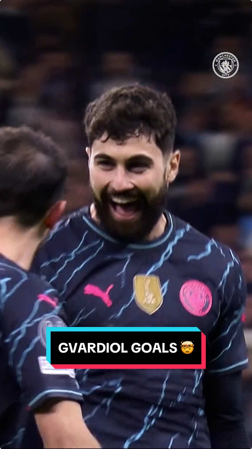 A defender who scores belters (with his weak foot)! 🤯 #JoskoGvardiol #ManCity #Football 