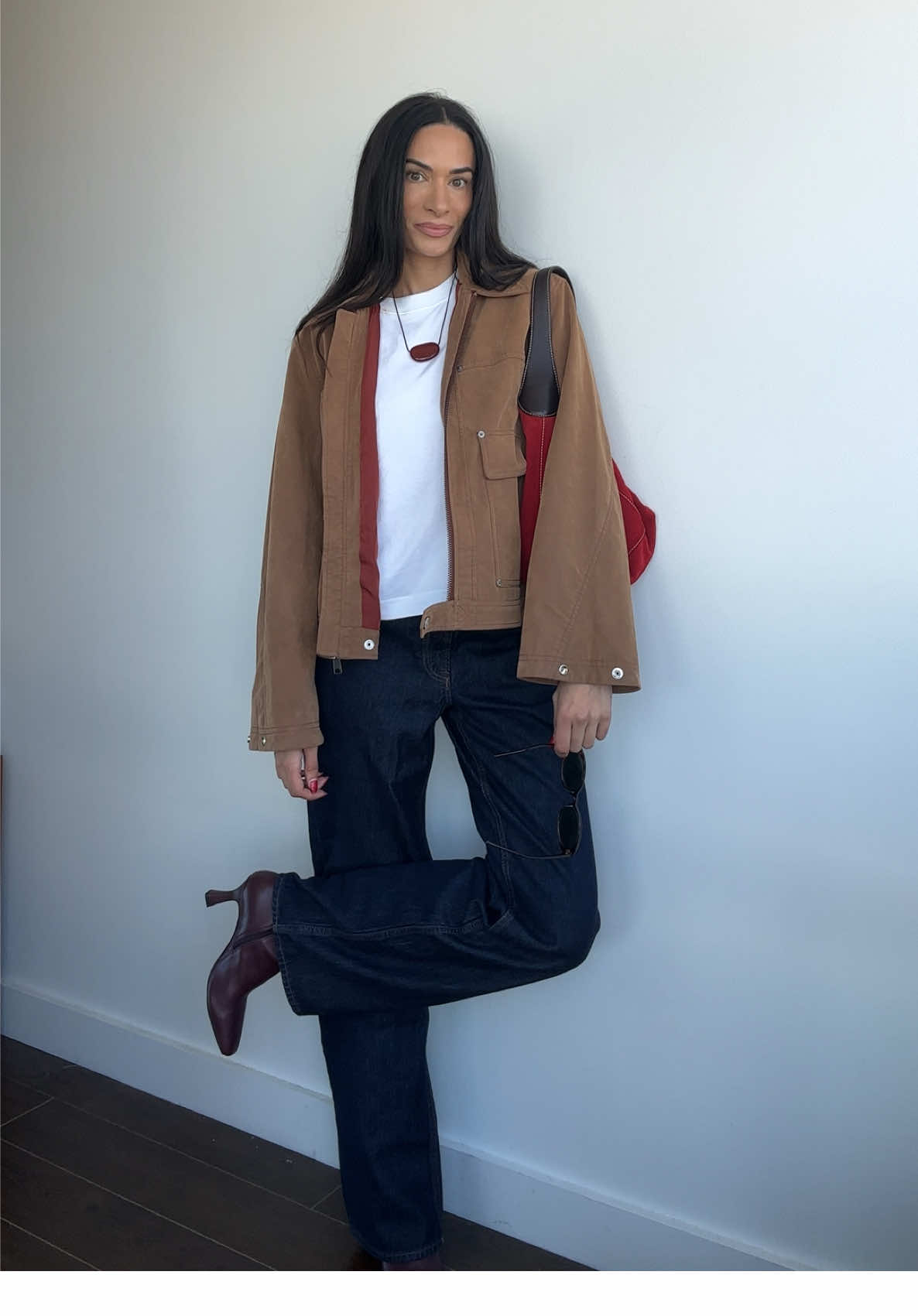 only the suede jacket of my dreams 🤎 #fallfashion #fashiontiktok #fashioninspiration #outfitinspo #casualoutfit #outfitideas #suedejacket #freepeople #styling #stylingtips #fashiontiktok #30sfashion 