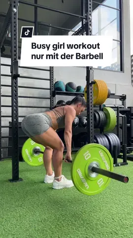 Ein zeitsparendes fullbody workout nur mit einer Langhantel? ABSOLUT!  9 Jahre fulltime Job in Corporate, daneben meine Selbstständigkeit aufgebaut, als Social Media Managerin für mein Sponsor gearbeitet, 5 x die woche auf Wettkämpfe traininert, eine Beziehung und Freundschaften gepflegt... ich weiss was es heisst, keine Zeit zu haben und das 