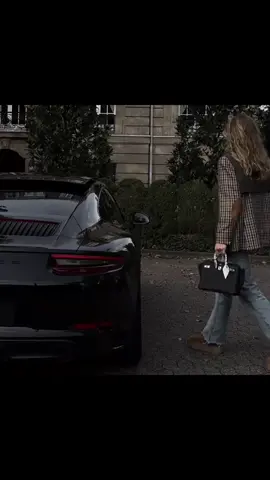 Porsche 911 #xuhuong #sieuxe #fpy #xuhuongtiktok #xuhuong2023 #xh #carsoftiktok #cars #supercar #viralvideo #viraltiktok #viral #trending #trendingtiktok #trendingvideo #benjaminfranklin369 #porsche #porsche911 