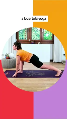 ma per allungare e sgonfiare le cosce? serve una lucertola?! #yoga #asana #yogaspiegato #workout #youbettermove #annatrainerolistica