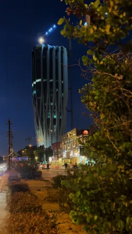 بغداد الجادرية  #بغداد #العراق #baghdad #iraq #amjadabd #امجد_عبد_جاسم #fyp #اكسبلور #تصويري #تصميمي #تيك_توك_ #بغدادي #شوارع_بغداد #اكسبلورexplore #baghdadiproduction 