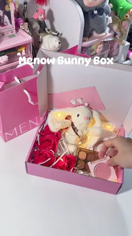Box quà cho mấy bả đây #quatangbangai #menow #boxquatang #quatangnguoiyeu 