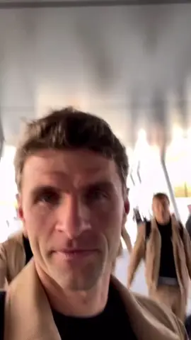 ⏳⌛️ #fyp #foryou #fcbayern #thisisfcbayern #packmas #thisisfcbayern #miasanmia #viral #fürimmerfcb #football #münchen #bayern #müller #thomasmüller #lewandowski #championsleague #barcelona #fcb #meandthedevil 