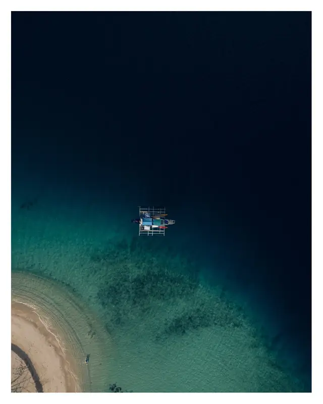 Island hopping around Coron 🏝️ #phillipines #travel 