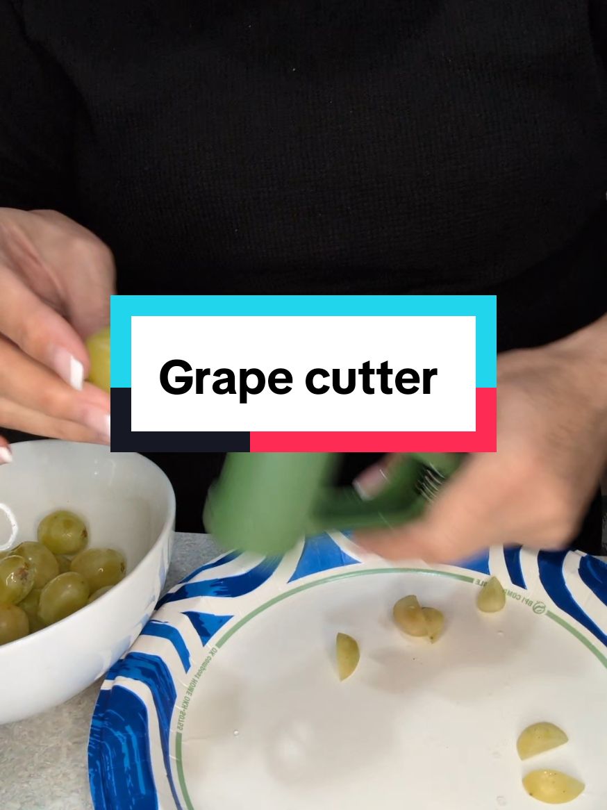 #grapecutter #todler #babiesoftiktok #momtiktok #firsttimemom #tiktokshop #falldealsforyou #tiktokshopblackfriday #tiktokshopcybermonday #fyp 