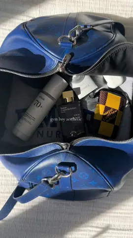 GRWM for a calisthenics gym day 👟 #GymTok #gymaesthetic #fyp #wellness 