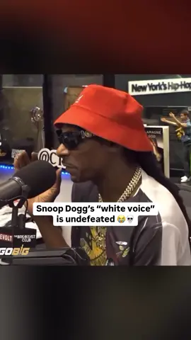 Why is it so accurate tho 😭😭 Snoop Dogg got the white dude impression right 💀 #snoopdogg #hiphop #rap #raptok #fyp