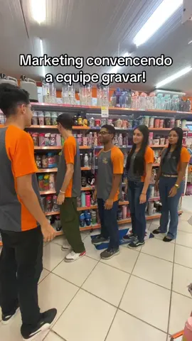 O marketing usando seus truques 🤣 . . . . . #fyp #engraçado #humor #meme #viral_video #emalta 